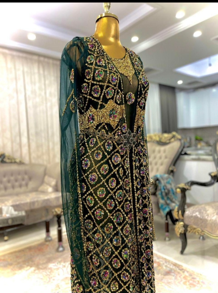 لباس مجلسی جواهر دوزی شده،هنری