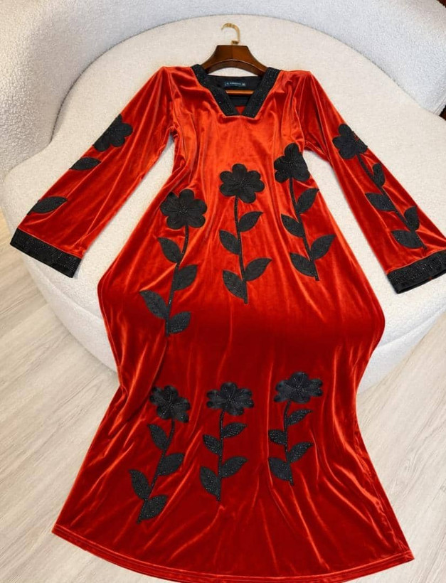 ماکسی مجلسی مخمل وارداتی،ماکسی مجلسی،مخمل مجلسی گلدوزی