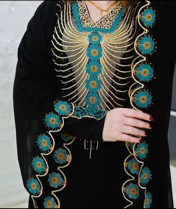 پیراهن مجلسی وارداتی حریر گلدوزی