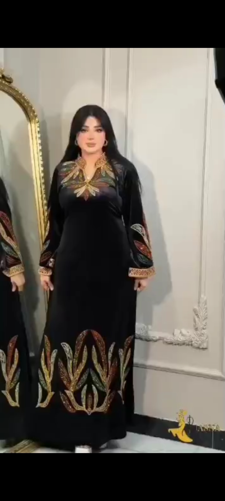 پیراهن مخمل گلدوزی شده